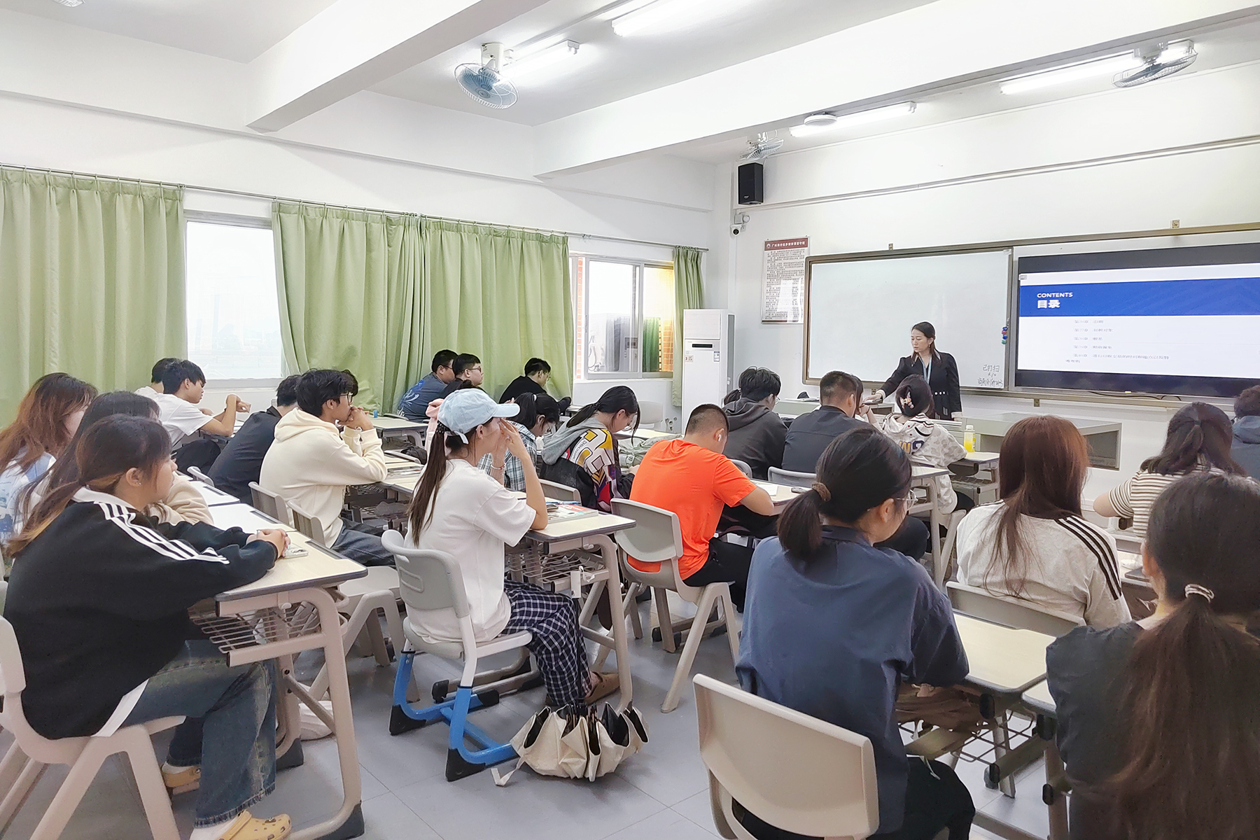 第四期博士沙龙.jpg