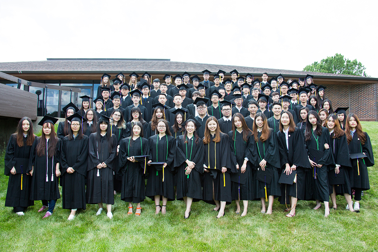 7-2018年，中外双学位学生在美国顺利毕业.jpg