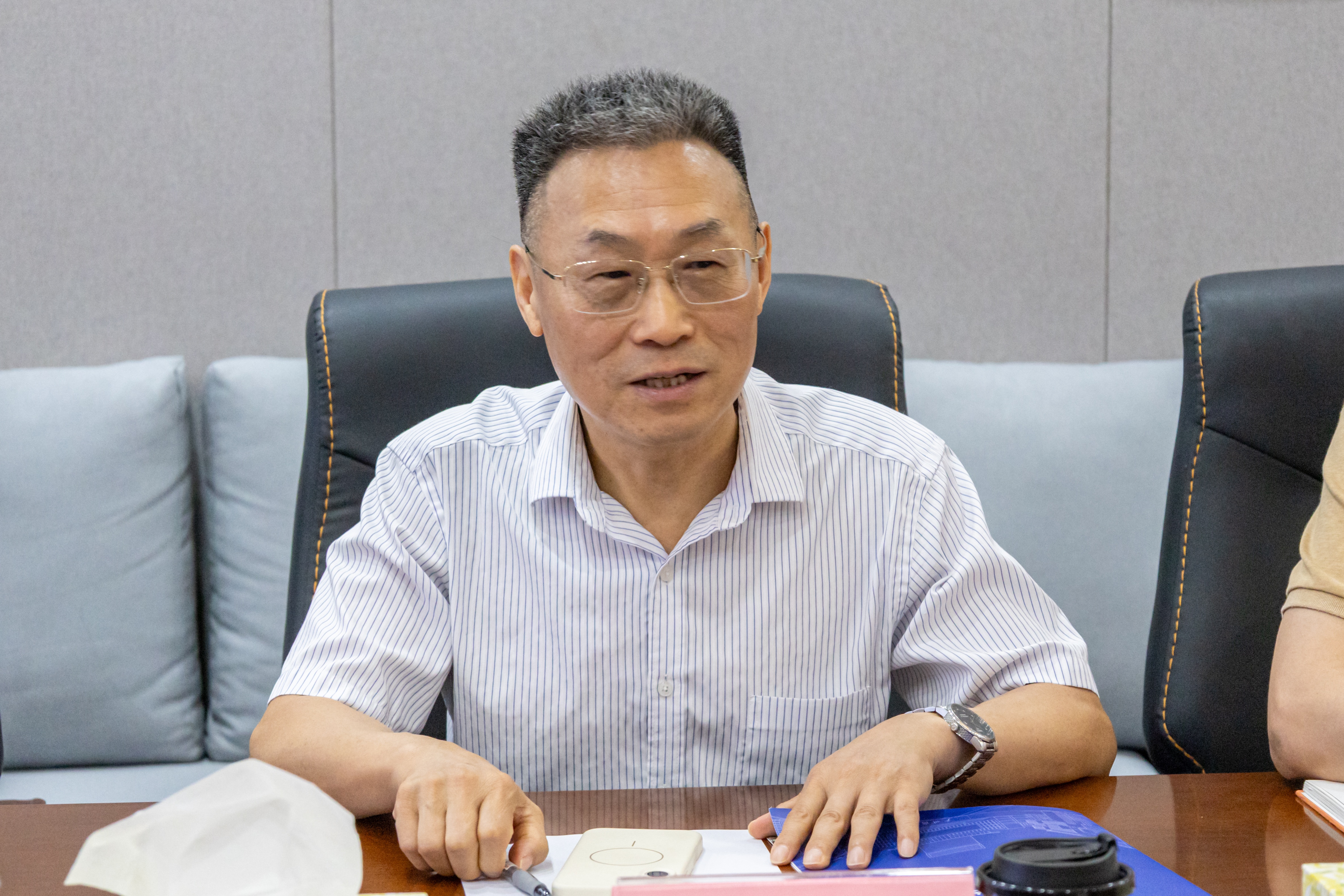 国际学院院长董金伟发言.jpg